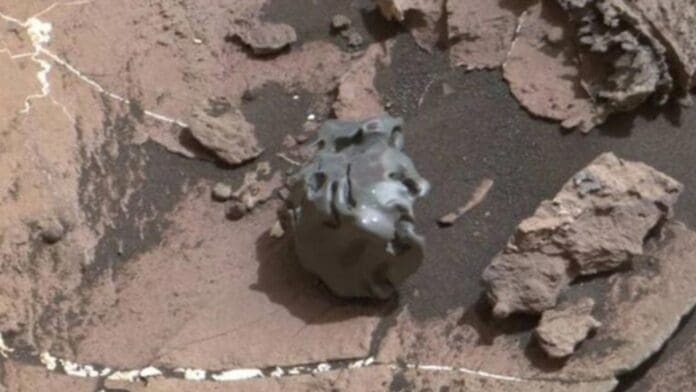 NASA halla extraña roca en Marte que no encaja con el entorno; descarta que sea un meteorito