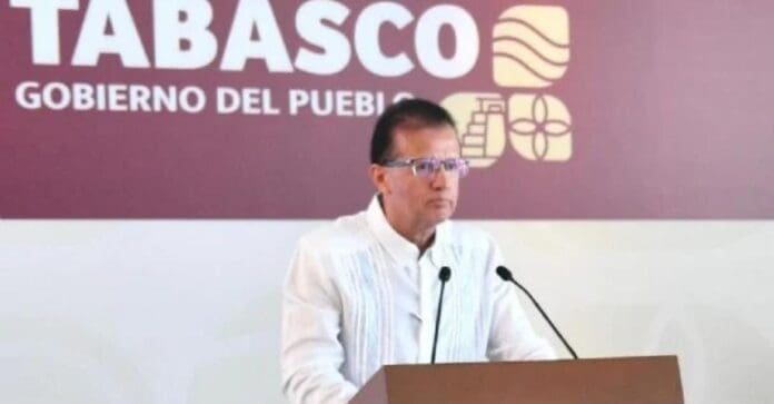 Juez no vincula a proceso a un funcionario de la FGR que tocó a una subordinada; no comprobó que 