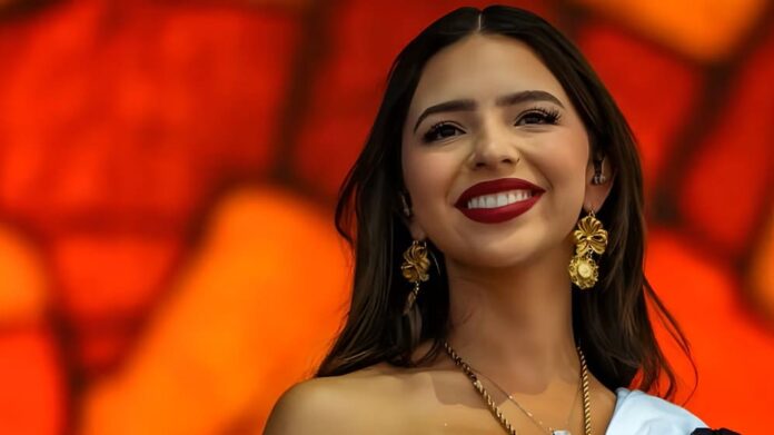 Homenaje a Ángela Aguilar en Premios La Musa 2025 desata controversia en redes