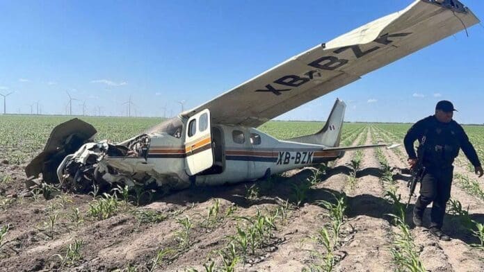 Muere una persona y otra queda herida tras desplomarse una avioneta en Reynosa, Tamaulipas