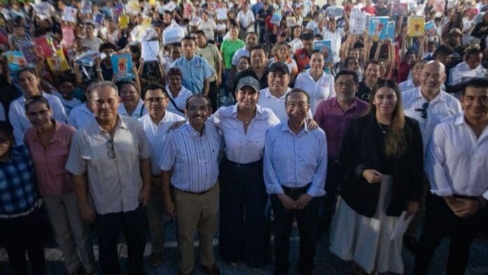 Estefanía Mercado reafirma compromiso con la educación, la salud y el transporte digno en Playa del Carmen