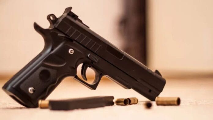 Fallece niño de 11 años de un balazo; hombre le disparó tras tocar el timbre y salir corriendo en Estados Unidos