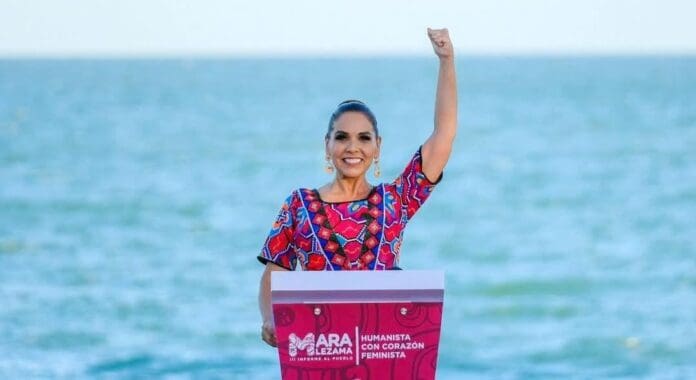 Informe sin precedentes; desde Calderitas, la gobernadora Mara Lezama rinde cuentas a la gente de Quintana Roo.