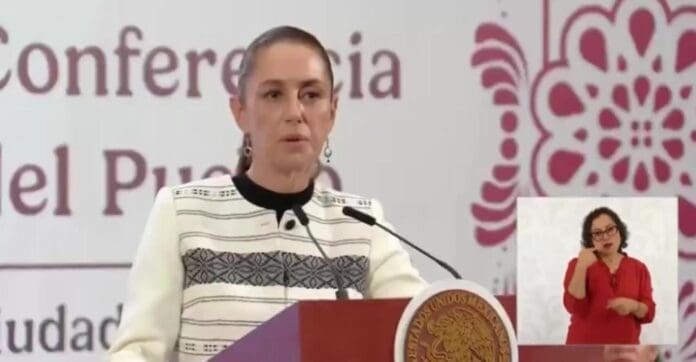 Buscamos acuerdo con FIFA para colocar pantallas gigantes en México y ver el Mundial 2026, afirmó Claudia Sheinbaum.