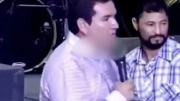 Pastor pide a un feligrés entregar su terreno asegurando que es “por la bendición de Dios” en Honduras