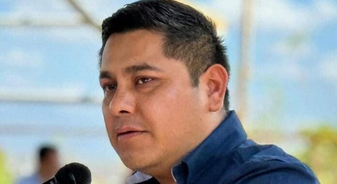 Asesinan a director administrativo de Seguridad Pública de Los Cabos, Baja California Sur. Sigue el problema en esa entidad.