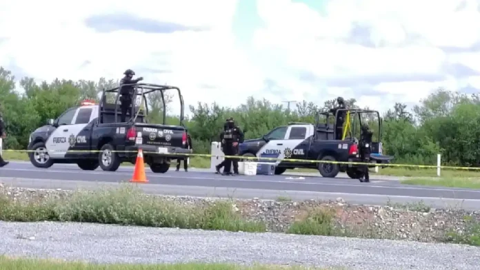 Abandonan restos humanos dentro de hieleras en Nuevo León