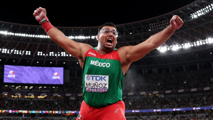 Video: Mexicano Uziel Muñoz gana histórica medalla de plata en lanzamiento de bala en Mundial de Atletismo