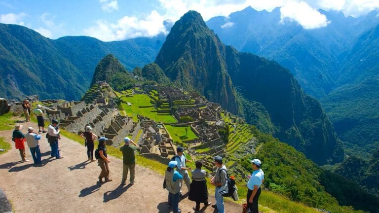 Advierten que Machu Picchu puede perder el título de "Nueva Maravilla del Mundo"