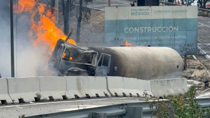 Muere conductor de la pipa que explotó en Iztapalapa, CDMX; ya son 19 los fallecidos
