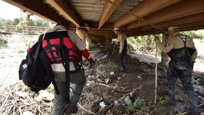 Encuentran el cadáver de un joven arrastrado por un arroyo en Jalisco