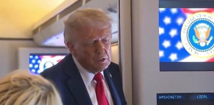 Propone Donald Trump expulsar de Estados Unidos a congresista demócrata que criticó a Charlie Kirk. Que la envíen a Somalia.