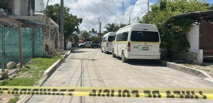 Disparan contra la sede del sindicato de taxistas de Leona Vicario en la Supermanzana 70 de Cancún. Sigue la inseguridad.