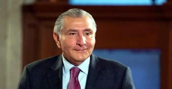 Diputada del PAN presenta solicitud de juicio político contra Adán Augusto López. Es muy posible que no prospere.