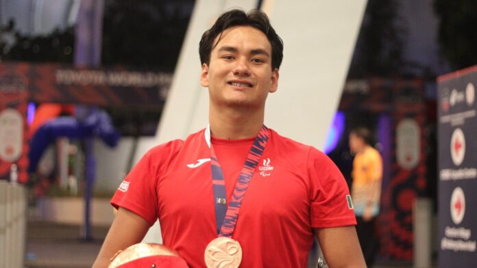 Video: Gana Ángel Camacho medalla de bronce en el Mundial de Paranatación 2025 en Singapur