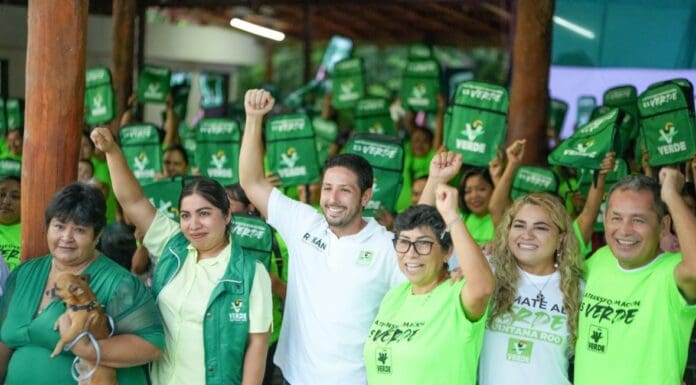 Renán Sánchez Tajonar inicia en Bacalar la entrega de kits a la militancia del Partido Verde en Quintana Roo