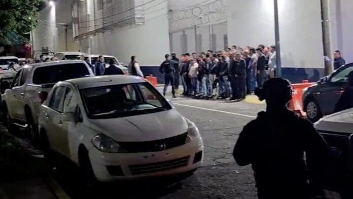 Liberan a 38 presuntos integrantes de 