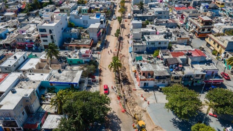 Aguakan invierte más de 43.6 MDP en la renovación de la red de agua potable en Playa del Carmen