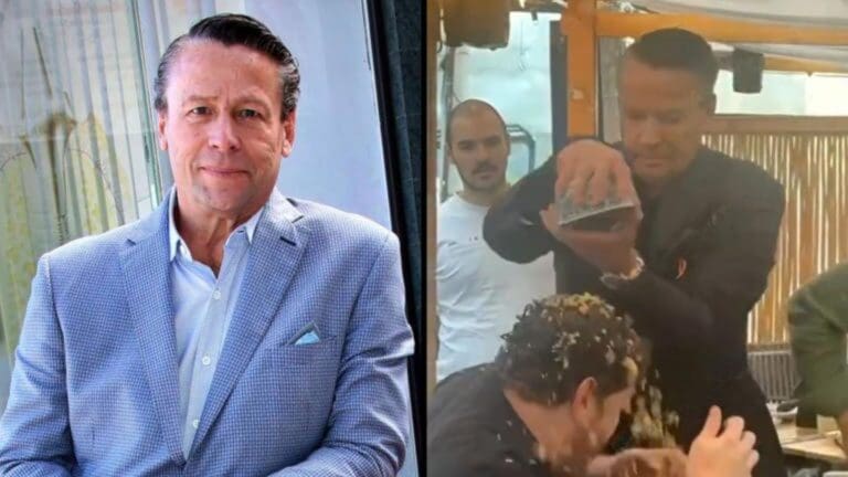 Video: Bautizan a Alfredo Adame como "Lord Yakimeshi" tras lanzar plato de arroz a comensal