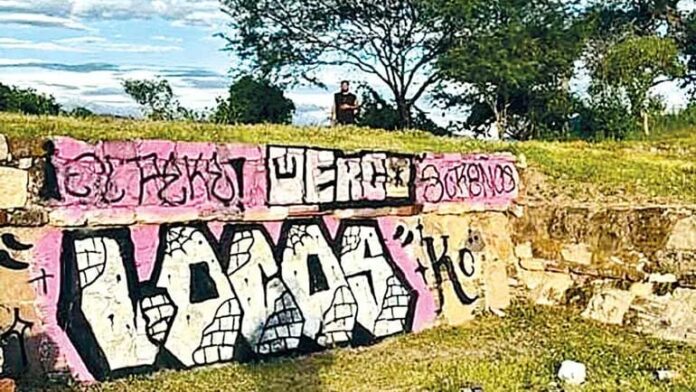 Vandalizan zona arqueológica mixteca en Huajuapan de León, Oaxaca