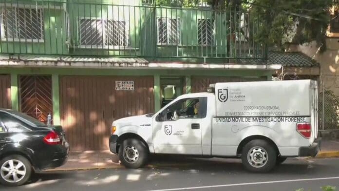 Hallan cuerpo en estado de descomposición tras alerta vecinal por fétido olor en Tlatelolco, CDMX