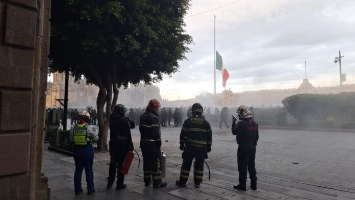 Autoridades de México se vieron rebasadas durante la marcha del 2 de octubre