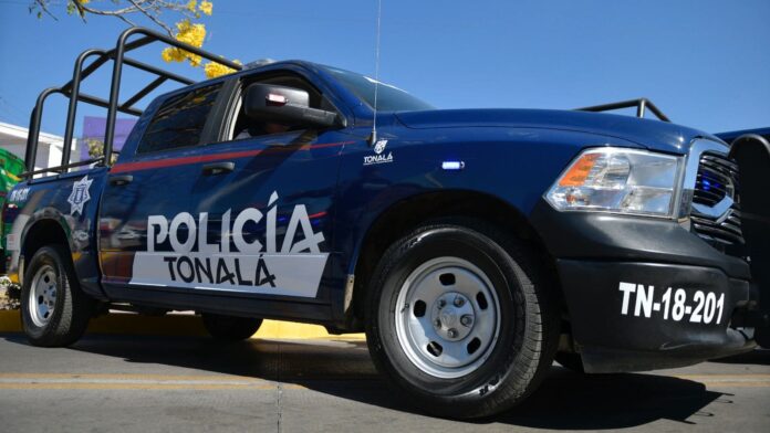 Video: Policías de Jalisco protagonizan trifulca por no querer pagar sus tacos en Tonalá