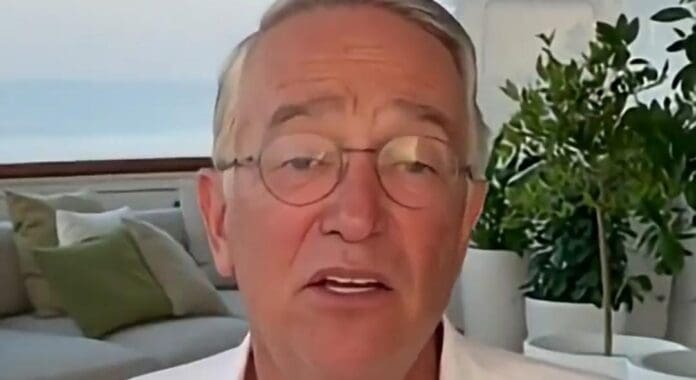 La Corte de Nueva York multa con 21 millones de dólares a Ricardo Salinas Pliego por violar una orden judicial.