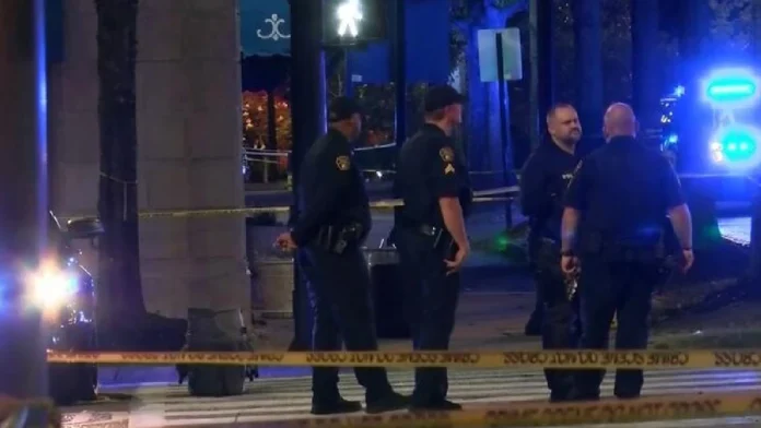 Deja 4 muertos y 12 heridos tiroteo tras un partido de futbol americano en Estados Unidos