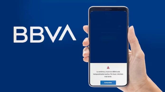 Reportan falla masiva en la app de BBVA México