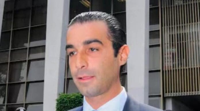 Asesino de abogado David Cohen confiesa que le habían prometido 50 mil pesos por el crimen. Pero ya no cobró porque fue detenido.