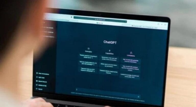 ChatGPT permitirá a adultos el acceso a contenido erótico a partir de diciembre de 2025. El tema ha causado controversia.