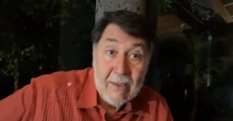 Gerardo Fernández Noroña solicita licencia temporal en el Senado. Dijo que más adelante explicaría por qué.