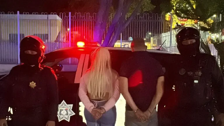 Pareja secuestra a un hombre y lo obliga a retirar 50 mil pesos del banco en Guadalajara, Jalisco