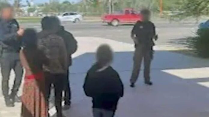 Rescatan a 10 niños que eran explotados como malabaristas en Sonora