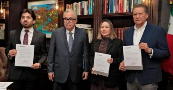 Rubén Rocha Moya nombra secretaria de Gobierno de Sinaloa a unalegisladora a quien antes llamó 