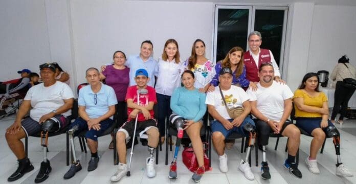 Mara Lezama y Verónica Lezama fortalecen la inclusión con la entrega de prótesis en cinco municipios del estado.