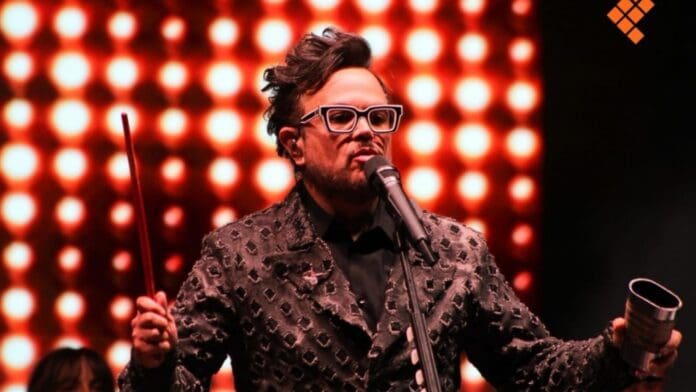 Aleks Syntek reprograma su gira de conciertos por temas de salud