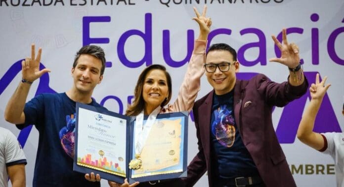 Inicia en Quintana Roo la Red Universal por la Paz América 2030 que recorrerá todo el país, destaca la gobernadora.