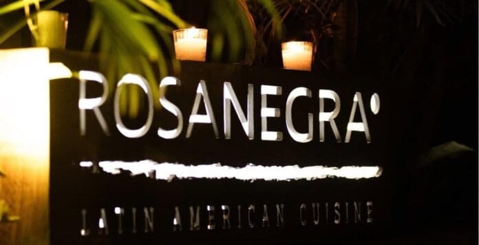 Sigue la inseguridad; asesinan a un sujeto en restaurante Rosa Negra de Tulum. Empeora la situación en la ciudad.