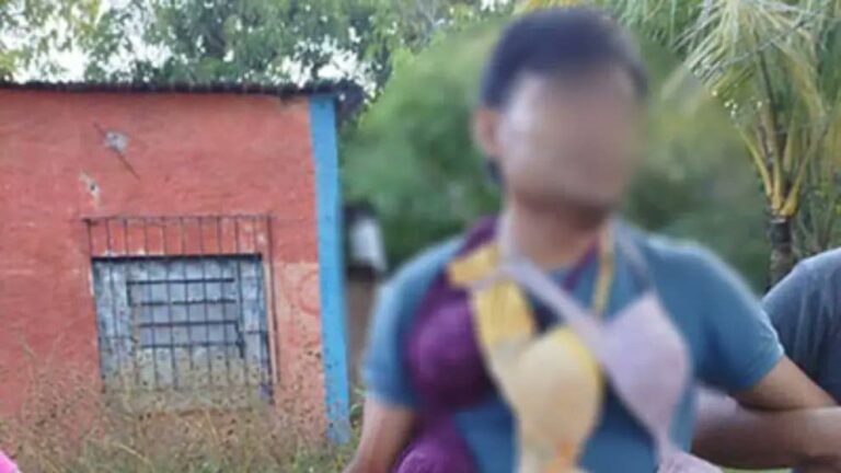 Capturan a sujeto mientras robaba ropa interior de mujeres en Oteapan, Veracruz