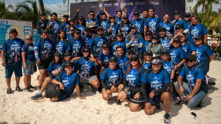 Aguakan celebra con éxito la 17 edición del Rally del Agua de los Famosos en Isla Mujeres; el equipo Marie Curie obtiene el primer lugar