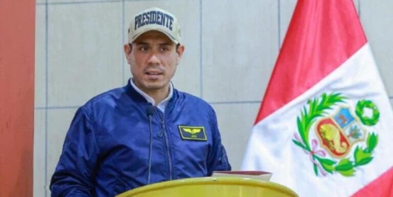 El presidente de Perú amaga con invadir la Embajada de México para detener a la ex primera ministra Betssy Chávez.