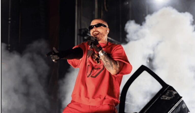 J Balvin anuncia su gira por México en 2026