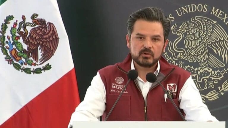 Video: Zoé Robledo, director del IMSS, pide a la población no enfermarse ante la falta de medicamentos