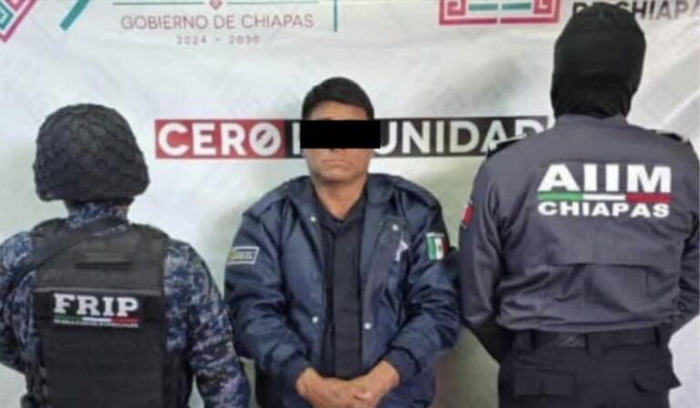 Arrestan a policía en activo por abuso sexual contra adolescente en Chanal, Chiapas