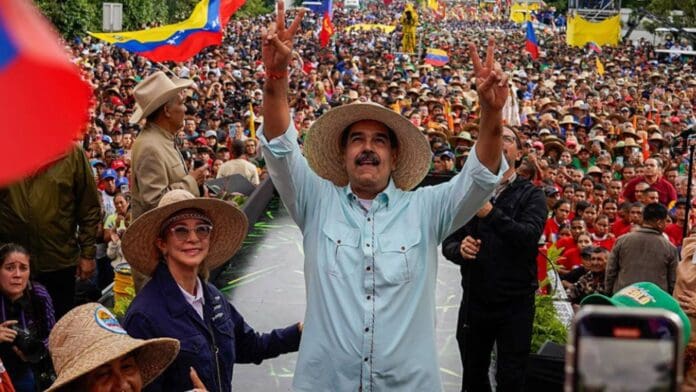 Nicolás Maduro se inventa el premio 