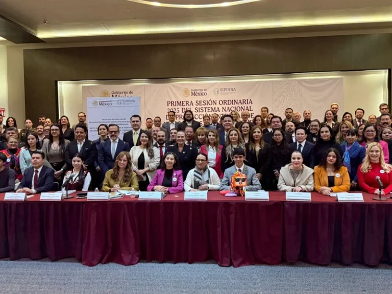 Se incorpora titular de la Secretaría de las Mujeres en Edomex