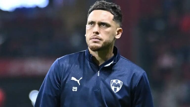 Futbolista Lucas Ocampos sufre parálisis facial y se pierde la pretemporada rumbo al Clausura 2026 de la Liga MX