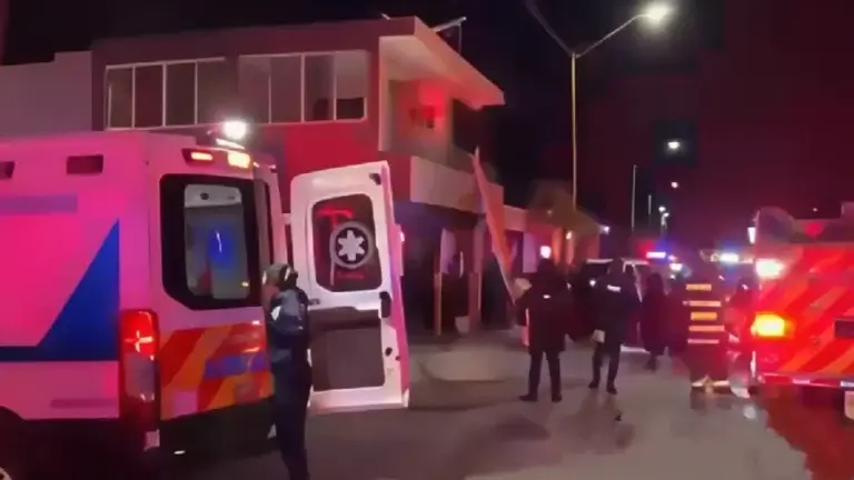 Reportan cinco heridos graves tras incendio por fuga de gas en Aguascalientes